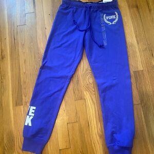 New with tag VS pink joggers